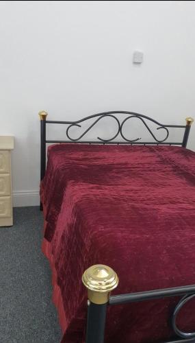 Royal Oak Tipton – Sandwell