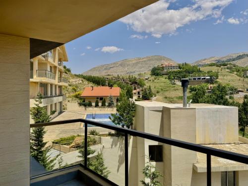Elva Faqra Duplex 3BR w Balcony in Kfardebian