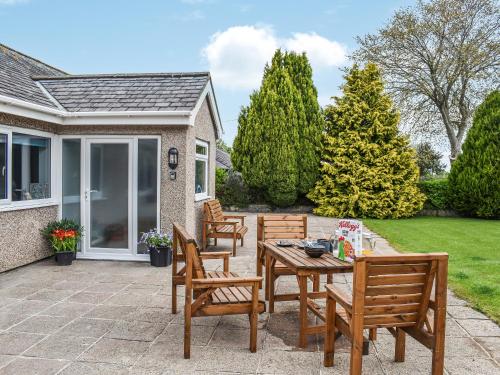 Vista exterior, Saville in Beaumaris