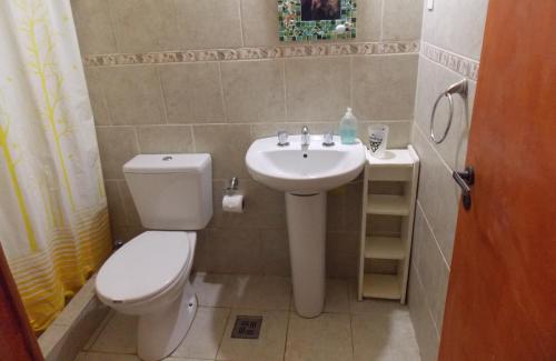 One-Bedroom House image 5