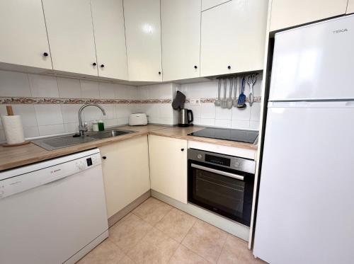 Two-Bedroom Apartment image 6