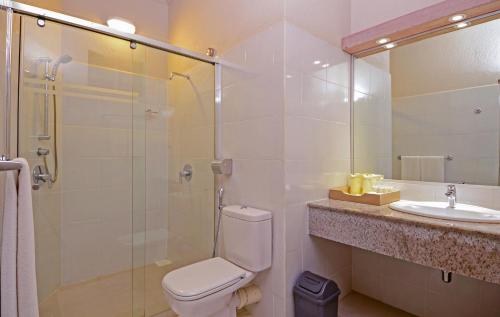 Classic Ocean View Room with USD 50 Spa Credit Per Person | 10% Off on Excursions | FREE One Hour Sunset Photo Cruise for Minimum 3 Night Stays image 1