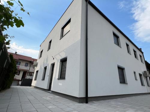 Three-Bedroom Apartment image 1