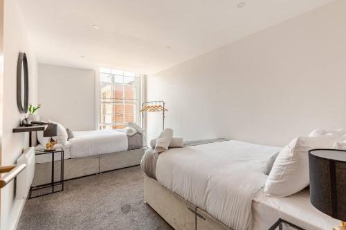 Spacious 2Bed Central Liverpool Nightlife & Events, sleeps up to 10, Liverpool (photo 2)