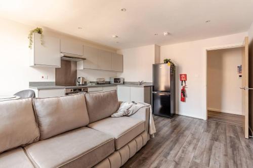 Spacious 2Bed Central Liverpool Nightlife & Events, sleeps up to 10, Liverpool (photo 7)