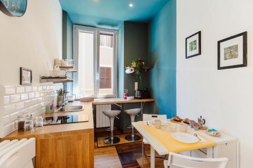 로마 Appartamento Ostia centro storico LA CASA DI VANNI 4성급 싱글룸 수영장