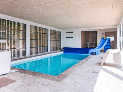 مسبح, 5 star holiday home in Glesborg in Glesborg