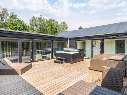 منظر, 5 star holiday home in Glesborg in Glesborg