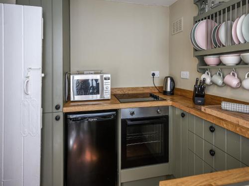 ทัศนียภาพภายนอกโรงแรม, Bwthyn Llys Machynlleth Old Court House in มาชีเล็ท