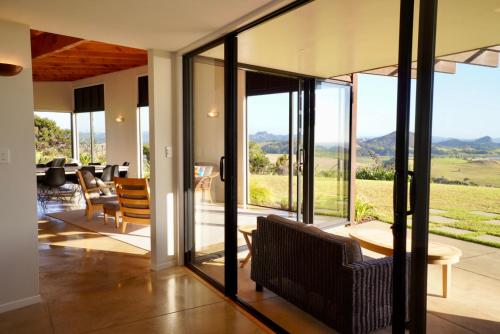 Te Kahu Pacific View in Taiharuru