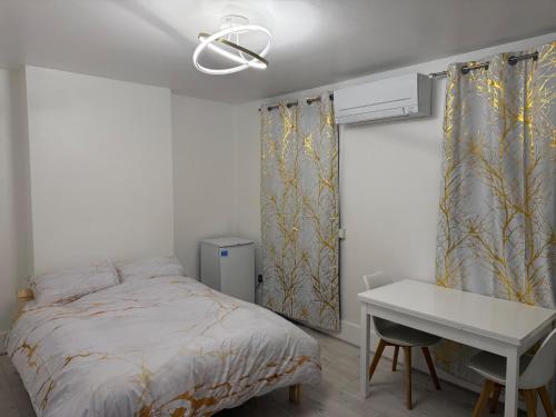 Studio Sleeps 2 with Air Conditioning, Croydon (fotografie 10)
