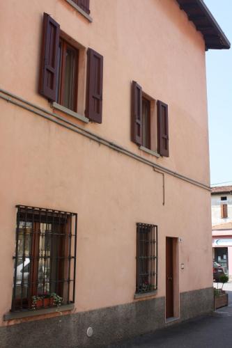 Entrance, Casa Monchieri in Marone