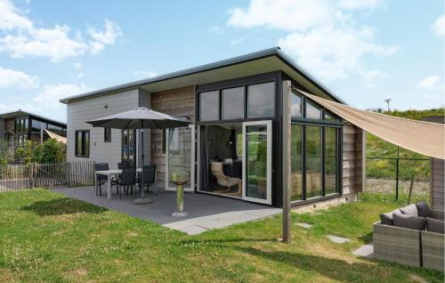  2 Bedroom Lovely Home In Sint-Annaland in Sint-Annaland