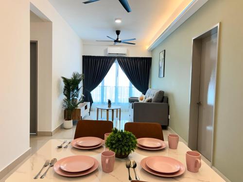 Tulip Residences by Manhattan Group  in Klang North