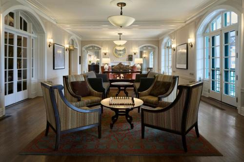 บริการและสิ่งอำนวยความสะดวก, ดิ อัลกงแก็ง รีสอร์ต เซนต์แอนดรูว์ บาย-เดอะ-ซี ออโตกราฟ คอลเลคชั่น (The Algonquin Resort St. Andrews by-the-Sea, Autograph Collection) in เซนต์ แอนดริวส์