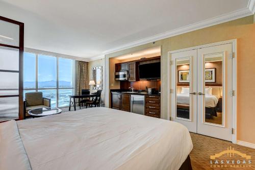 MGM Signature-22-604 Jacuzzi Studio, Las Vegas (photo 9)