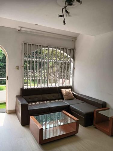 Rento apartamento amoblado en La Molina Lima Peru