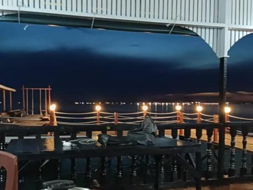 Sea Plus Water Challet near อุทยานทางทะเลตุนซาการัน