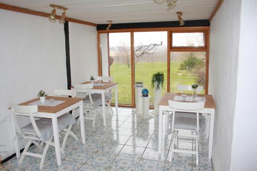 Exterior view, B&B Hannasa Gard in Hammenhog