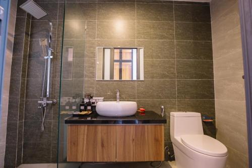 Deluxe Single Room with Balcony room in Ana La Vie Hue