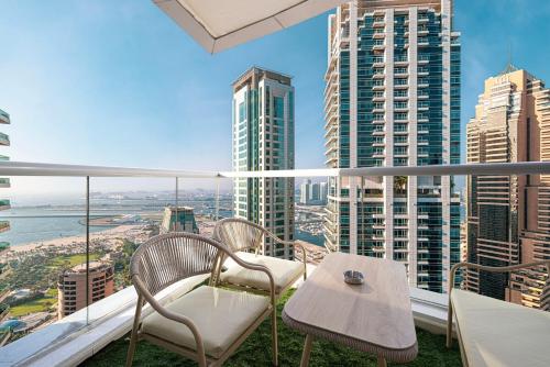 Luxury 3 BHK in Jumeirah By dPie Skyview 2805, Dubai (photo 5)