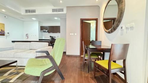 Luxury 1BHK located in The Matrix 1-2707, Дубай