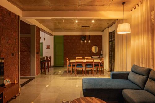 Tranquil Nest in Vrindavan Colony