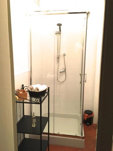 Apartment image 10