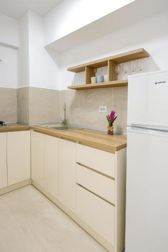 Apartamente & Studiouri Melia Eforie Nord - image 2