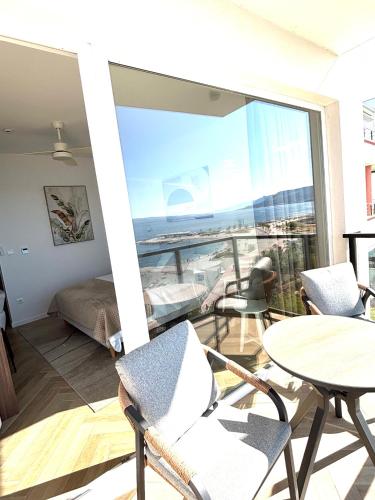 STELLA'S BEACHFRONT Aparthotel in Znjan