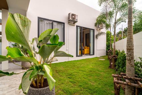 Narinsaya Pool villas
