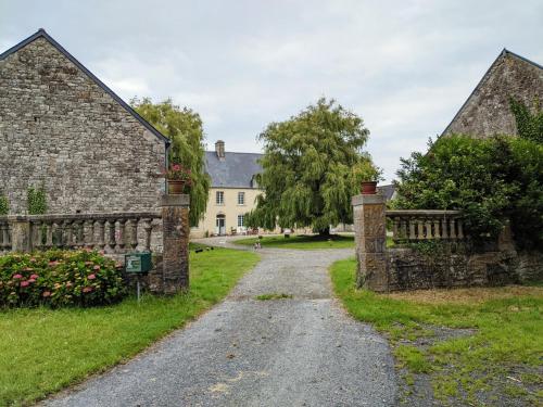 Зовнішній вигляд готелю, Chambre des moutons in Sainte-Mere-Eglise