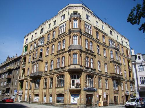 Зовнішній вигляд готелю, Grand Hostel - Free Breakfast - Opłata w Gotówce - Parking 24H (Grand Hostel - Free Breakfast - Oplata w Gotowce - Parking 24H) in Катовіце