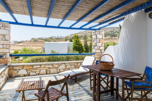 Family House, Paros Golden Beach in Tzanes