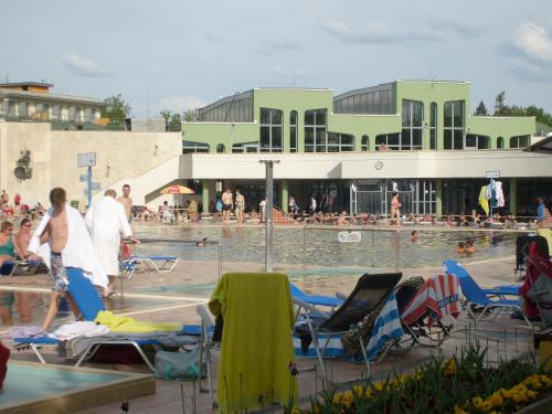 Otthon Apartman - image 13