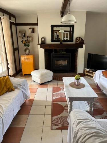 La villa Lambert-Longière (La villa Lambert-Longiere) in Saint-Germain-d'Aunay