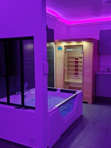 Évasion romantique love & spa secteur Thionville Luxembourg (Evasion romantique love & spa secteur Thionville Luxembourg) in ยุตซ์