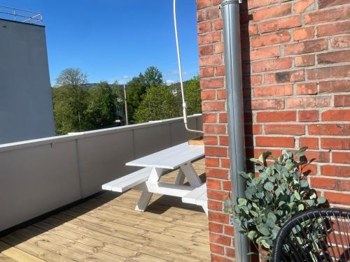 Charming central penthouse with big terrace in Ullern