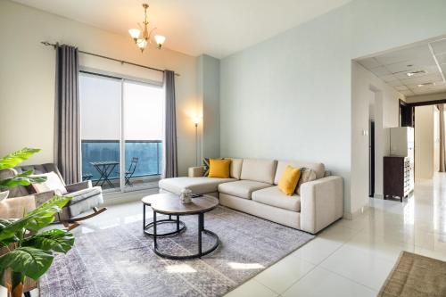 Bright 2br Sports City Near Miracle Gardenparks, Dubaj (fotografie 2)