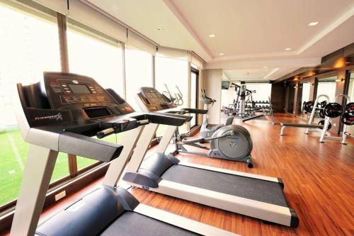 Modern 2 Bed Executive Unit - 5min to Nana BTS - image 6