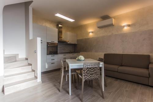 LM House 01 - image 6