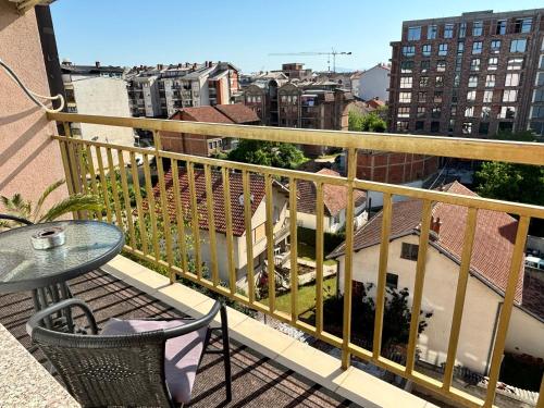 Central Apartment Gjakova in Όμπιλιτς