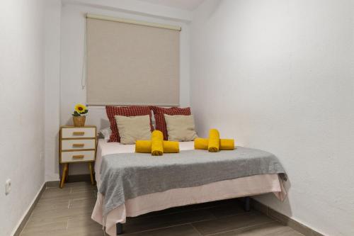 El Rebalaje - Pet-Friendly 3-Bedroom Apartment for 6 on the 9th Floor with Lift - Near Metro and Beach, Málaga (fotografie 7)