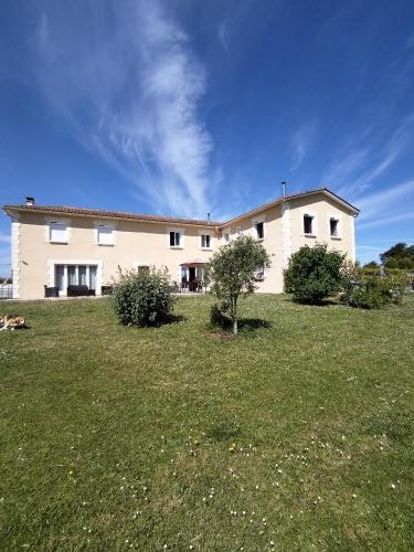 Le Clos de Bourdeilles Studio in Brantome