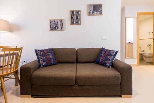 One-Bedroom Apartment (3 Adults) image 9