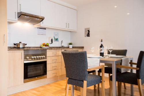 One-Bedroom Apartment (2 Adults + 2 Children) image 5