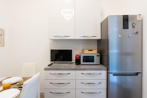 Imperial House - 300m to Metro B, Open view, 4-6pax, Rome (photo 7)