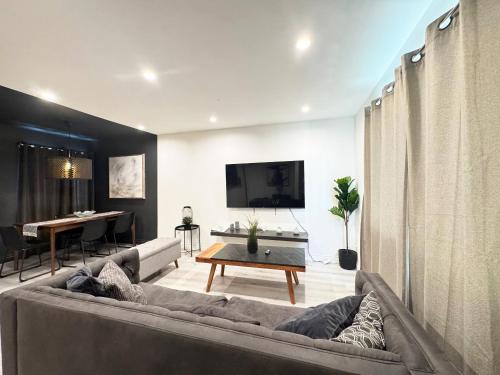 Hollywood Black Habitat, Los Angeles (fotografie 7)