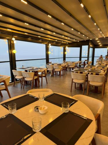 m² 2 magamistuba, 1 privaatset vannituba  kohas Kumkuyu
 (CLASS PREMİUM SUİT HOTEL) in Ayaş