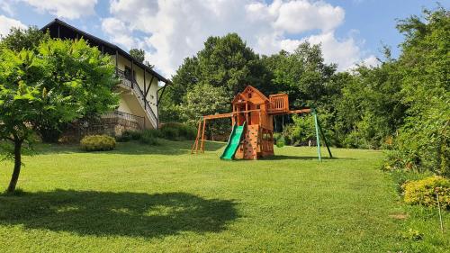 Villa “Nadezhda” in Kostenkovtsi